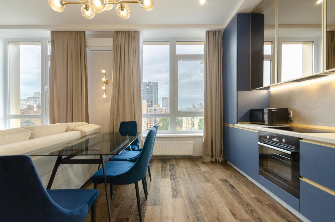 Petrovdom Ж38 In Luxury Apartments At 68 Zhylyanska Street,38 Perlyna كييف المظهر الخارجي الصورة