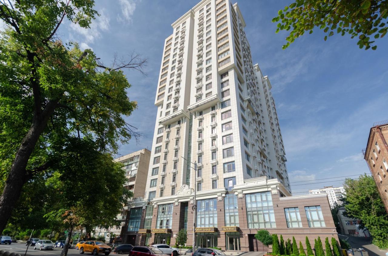 Petrovdom Ж38 In Luxury Apartments At 68 Zhylyanska Street,38 Perlyna كييف المظهر الخارجي الصورة