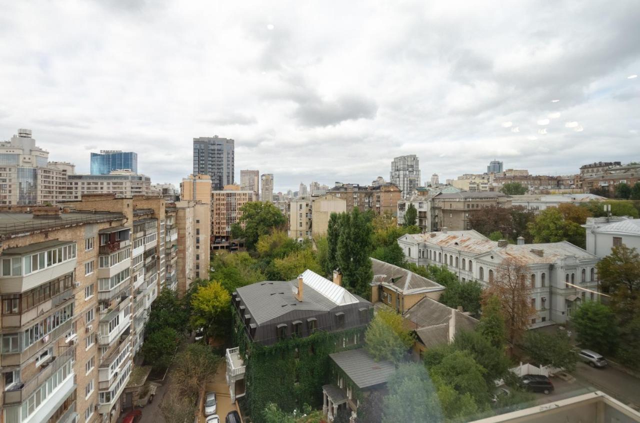 Petrovdom Ж38 In Luxury Apartments At 68 Zhylyanska Street,38 Perlyna كييف المظهر الخارجي الصورة