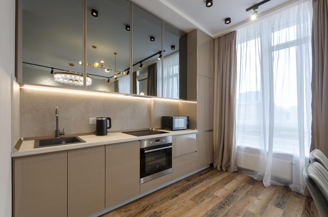 Petrovdom Ж38 In Luxury Apartments At 68 Zhylyanska Street,38 Perlyna كييف المظهر الخارجي الصورة
