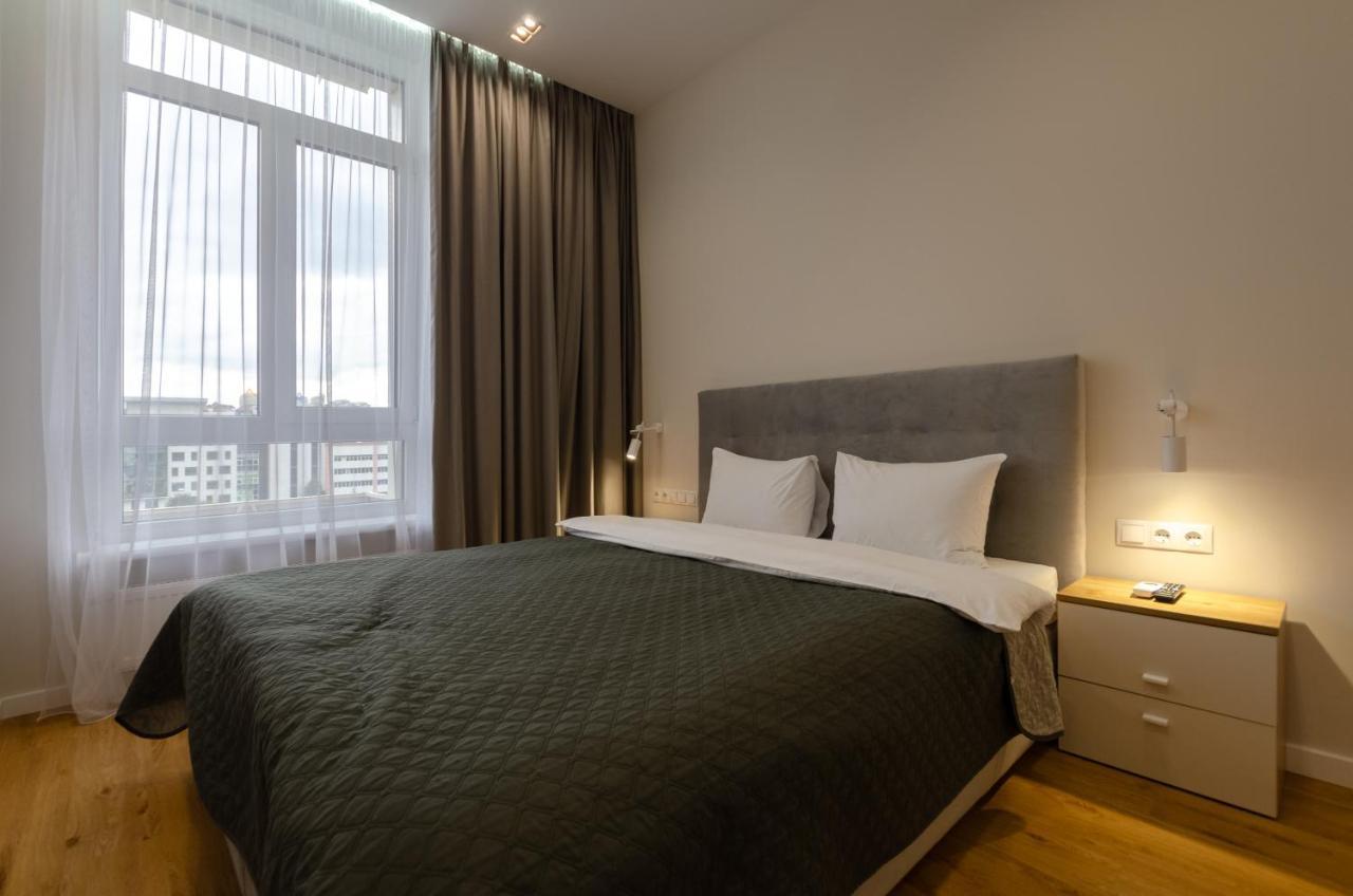 Petrovdom Ж38 In Luxury Apartments At 68 Zhylyanska Street,38 Perlyna كييف المظهر الخارجي الصورة
