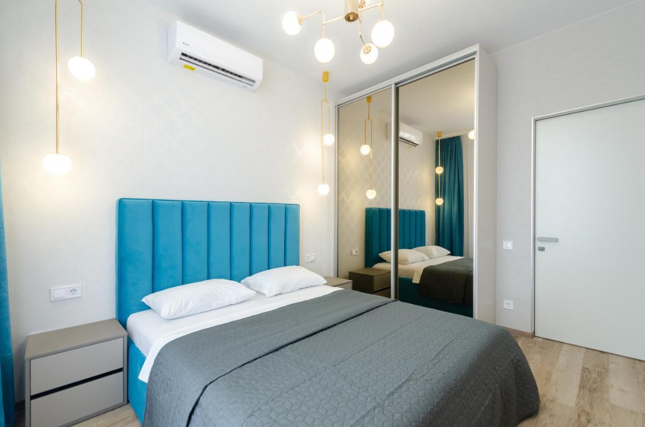Petrovdom Ж38 In Luxury Apartments At 68 Zhylyanska Street,38 Perlyna كييف المظهر الخارجي الصورة