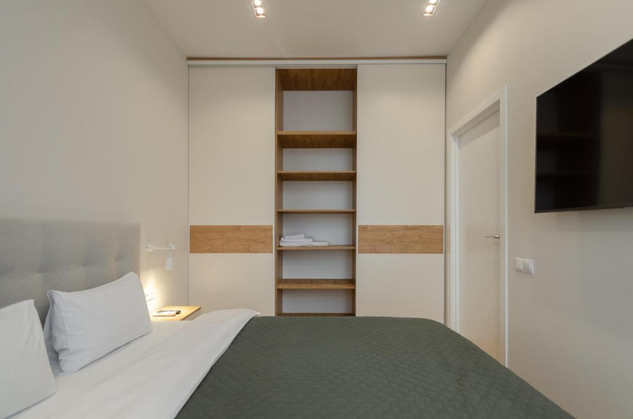 Petrovdom Ж38 In Luxury Apartments At 68 Zhylyanska Street,38 Perlyna كييف المظهر الخارجي الصورة